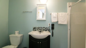 Chambre 23 salle de bain